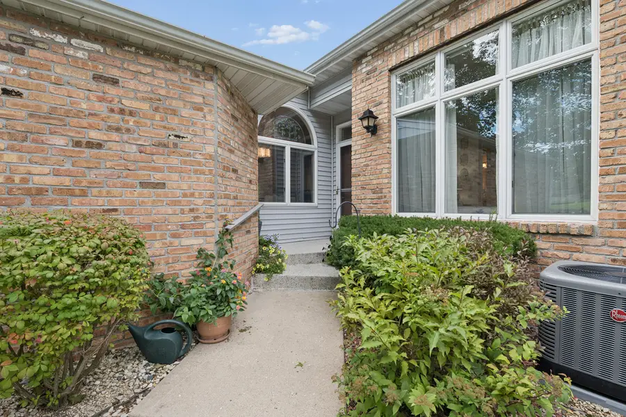 W4776 Potter Rd, Lafayette, WI 53121 - #3