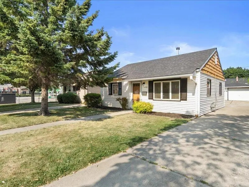 3428 S 3rd St, Milwaukee, WI 53207 - #2