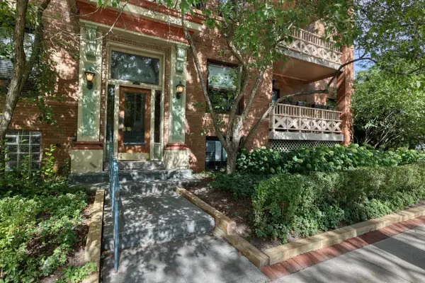 2649 N Hackett Ave, Milwaukee, WI 53211