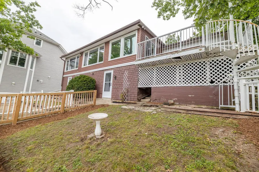 N52W34241 Gietzen Dr, Okauchee, WI 53069 - #2