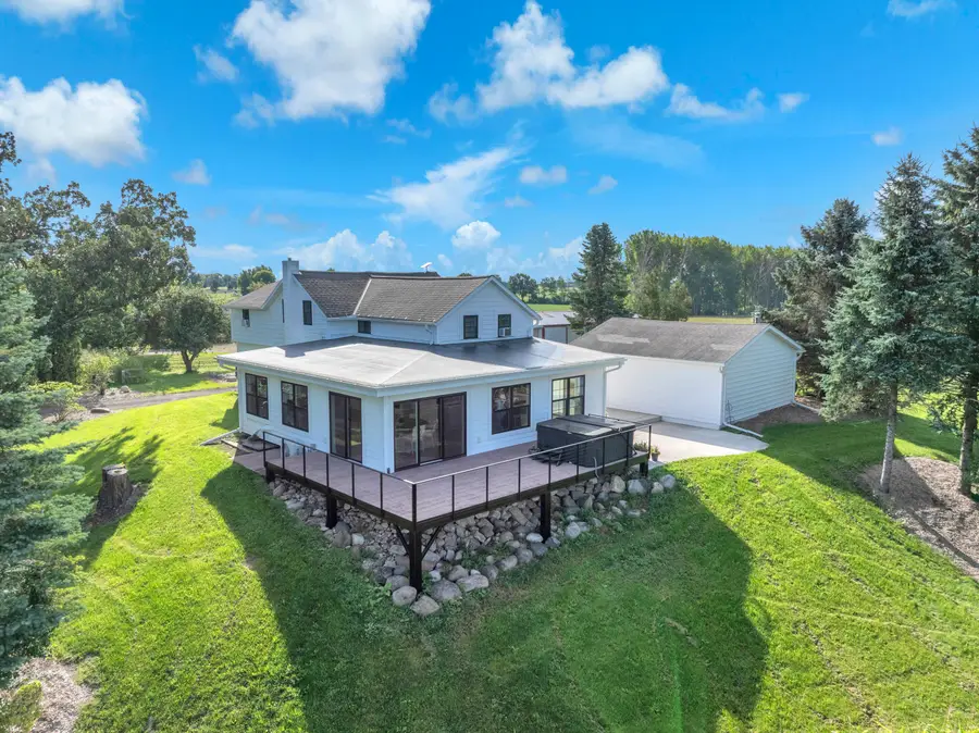 W10716 Konow Rd, Springvale, WI 54974 - #2