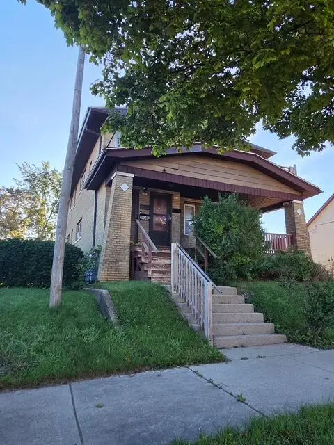2028 N 16th St, Milwaukee, WI 53205 - #2