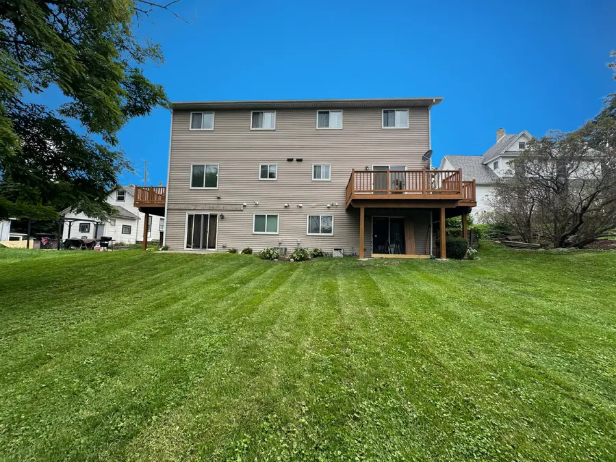 106-108 N Terrace St, Delavan, WI 53115 - #2