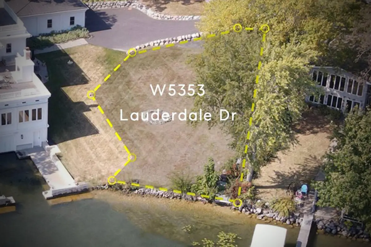 W5353 Lauderdale Dr, Lauderdale Lakes, WI 53121 - #1