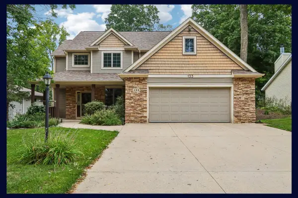 133 Phillips Ln, Lake Mills, WI 53551