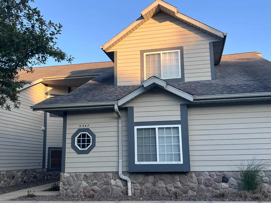 5347 S Hidden Dr, Greenfield, WI 53221 - #3