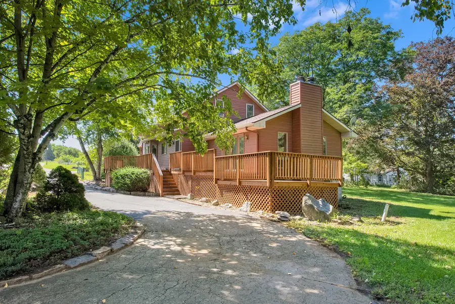 29510 Washington Ave, Rochester, WI 53105 - #2