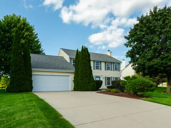 N113W19718 Jamestree Rd, Germantown, WI 53022