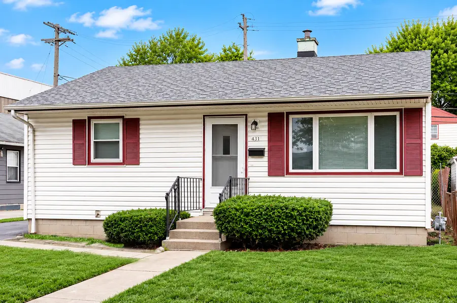 431 S 88th St, Milwaukee, WI 53214 - #3