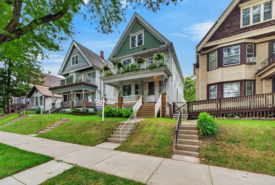 2745 N Humboldt Blvd, Milwaukee, WI 53212 - #3