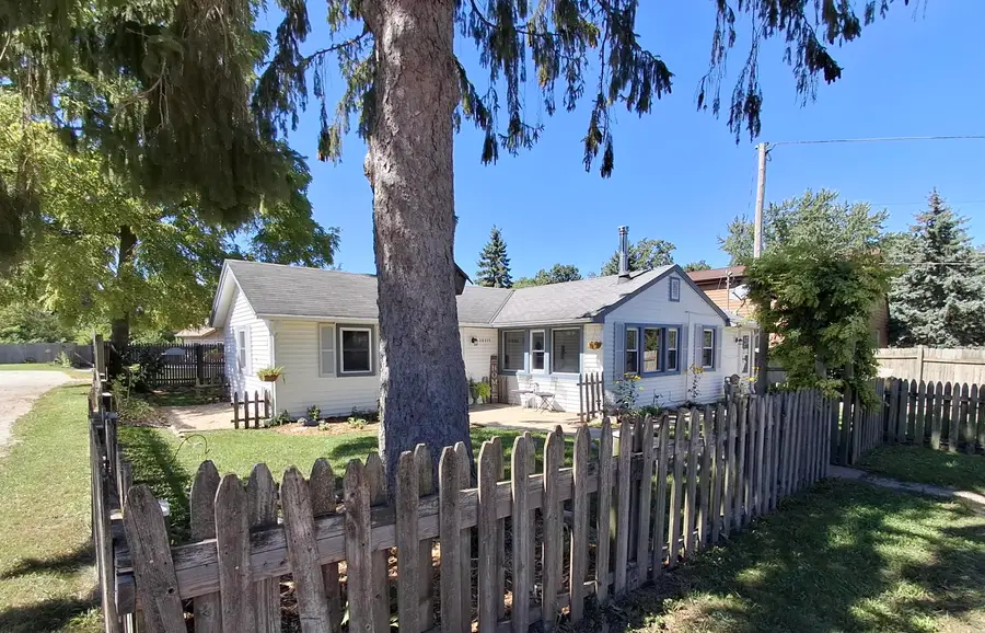26215 S Wind Lake Rd, Wind Lake, WI 53185 - #3