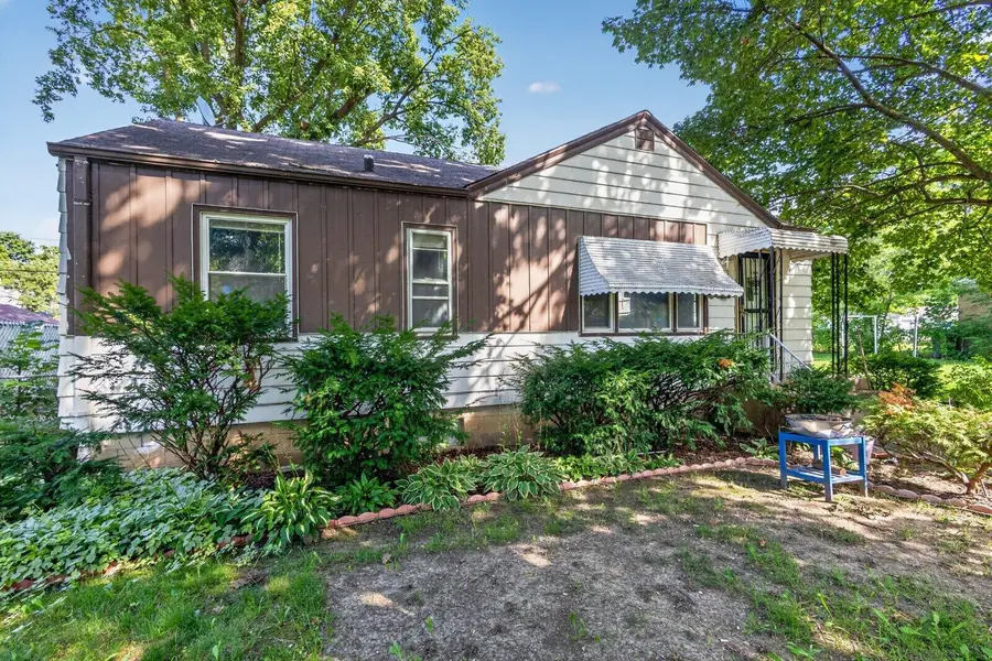 5026 N 27th St, Milwaukee, WI 53209 - #2