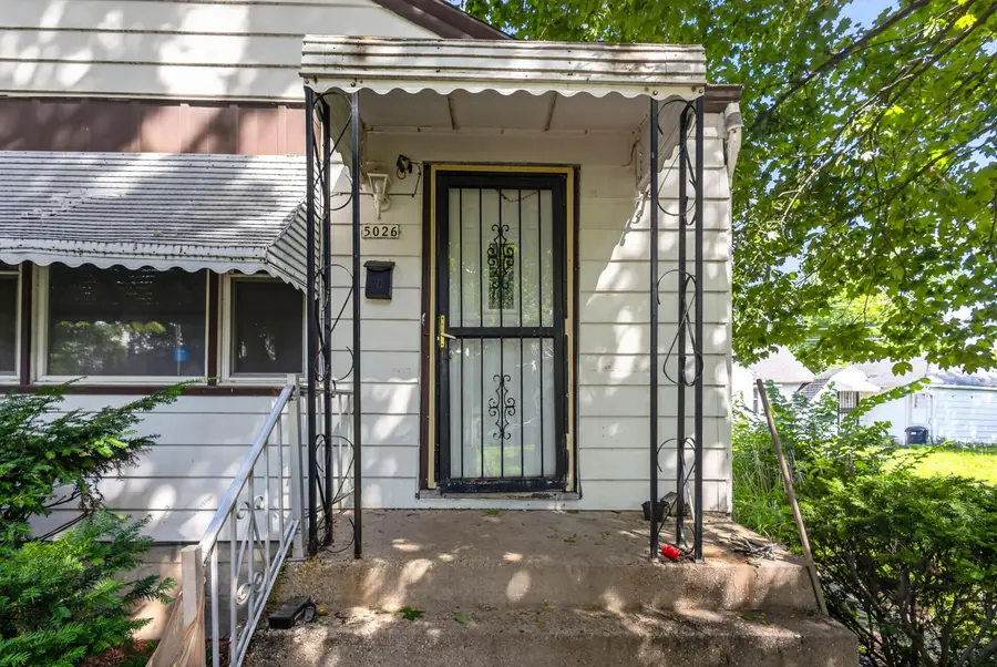 5026 N 27th St, Milwaukee, WI 53209 - #3