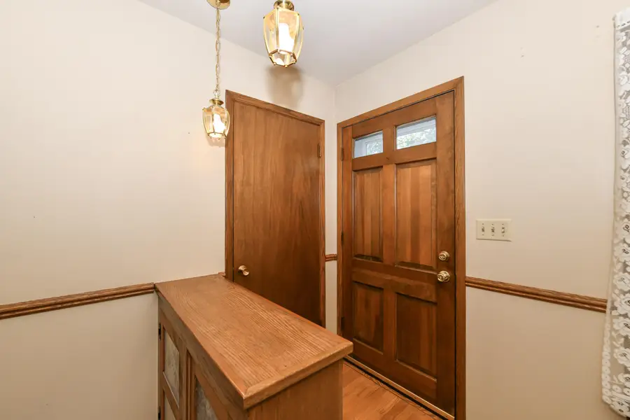 2152 S 98th St, West Allis, WI 53227 - #3