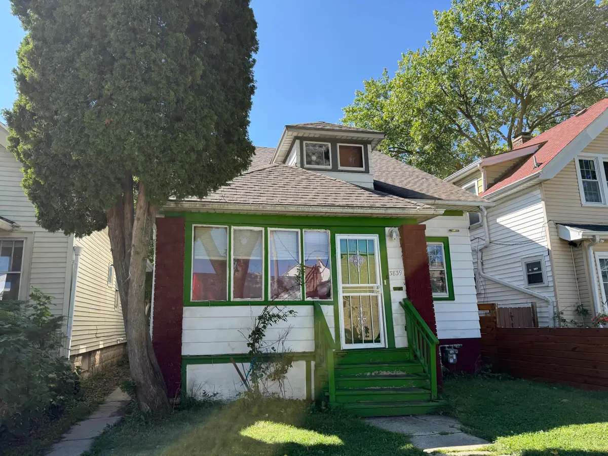 3839 N 3rd St, Milwaukee, WI 53212 - #1