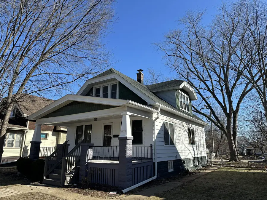 4852 N 37th St, Milwaukee, WI 53209 - #2
