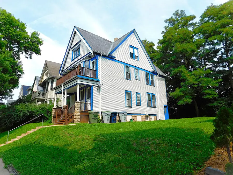 2444 N Palmer St, Milwaukee, WI 53212 - #3