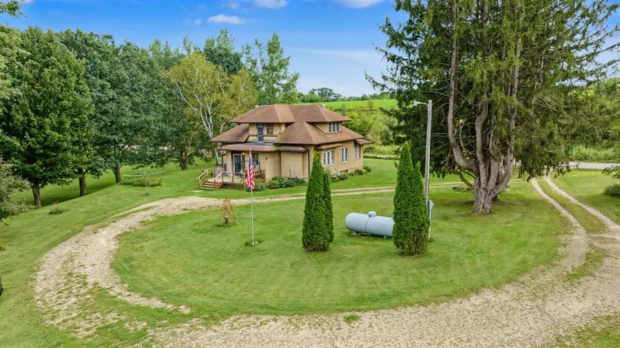 E8452 County Road P, Christiana, WI 54667 - #3