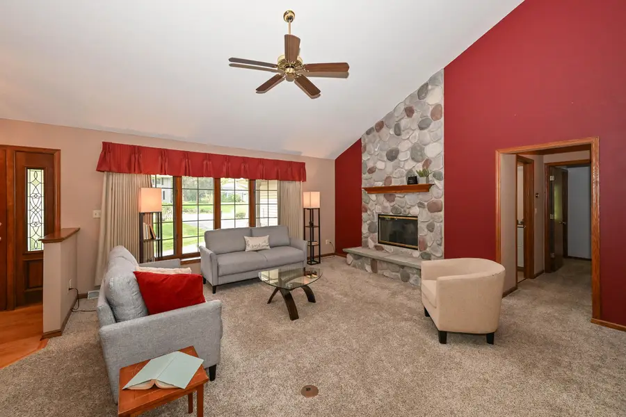 9358 S 33rd St, Franklin, WI 53132 - #3
