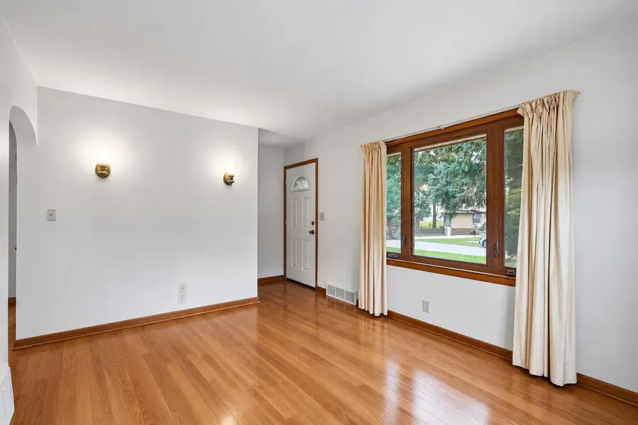 3923 N 78th St, Milwaukee, WI 53222 - #3
