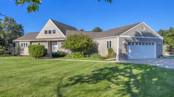N5522 Rademann Dr, Fond Du Lac, WI 54937