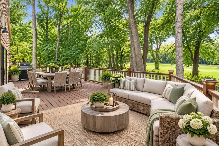 N80W13423 River Park Dr, Menomonee Falls, WI 53051 - #3