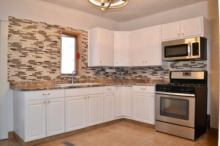 6632 18th Ave, Kenosha, WI 53143 - #2