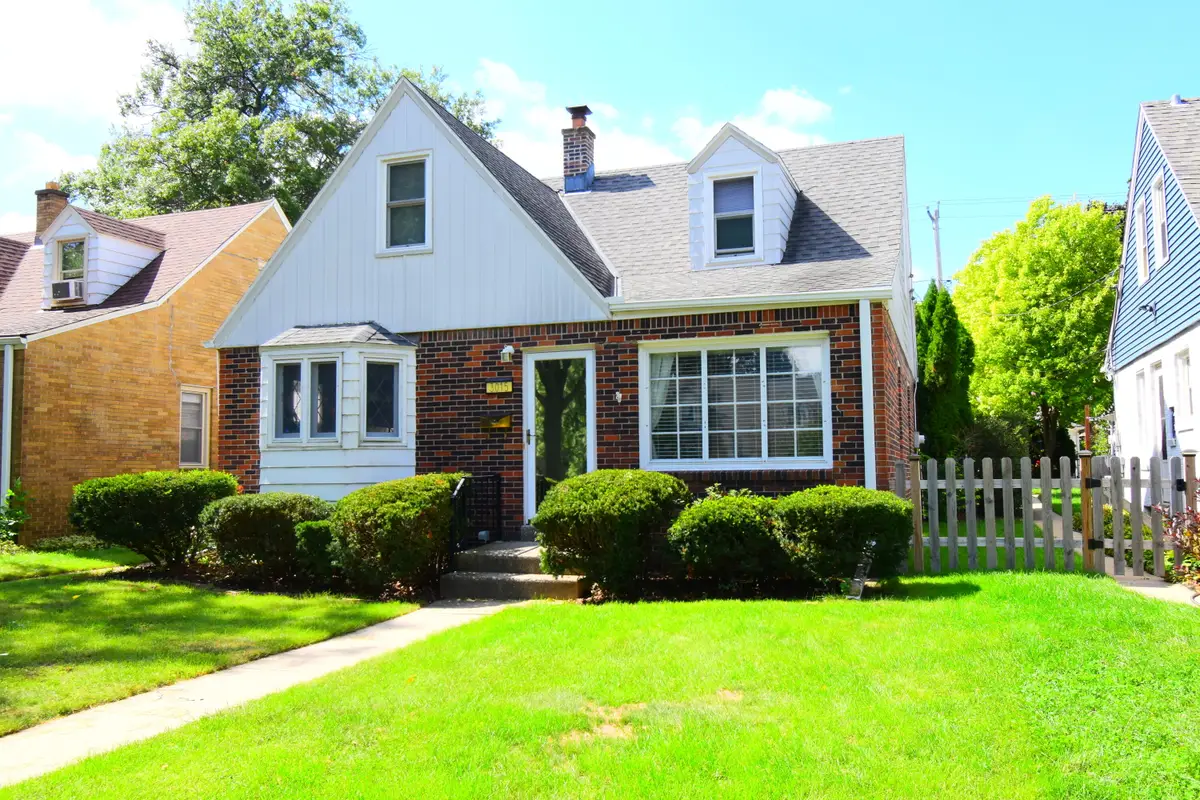 3015 N 85th St, Milwaukee, WI 53222 - #1