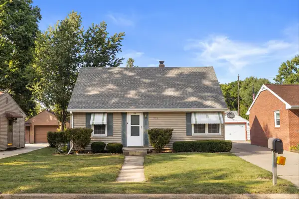 1723 Arbor Dr, Beloit, WI 53511