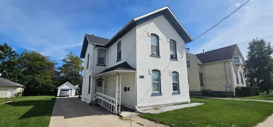 1117 S 8th St, Manitowoc, WI 54220 - #2