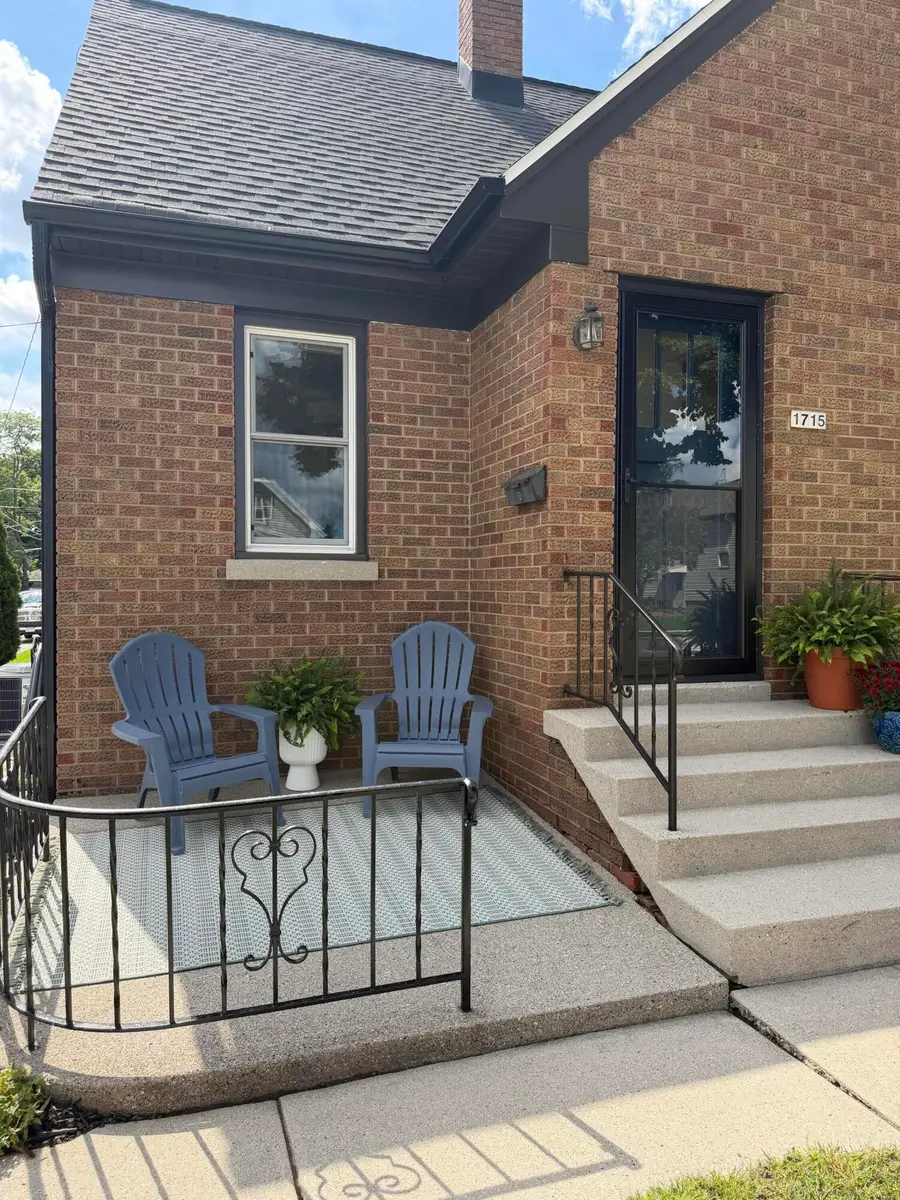 1715 Marvin Ct, Sheboygan, WI 53081 - #3