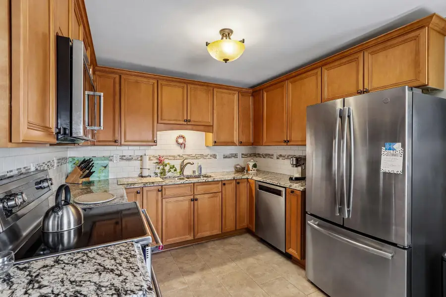 5619 S Illinois Ave, Cudahy, WI 53110 - #2
