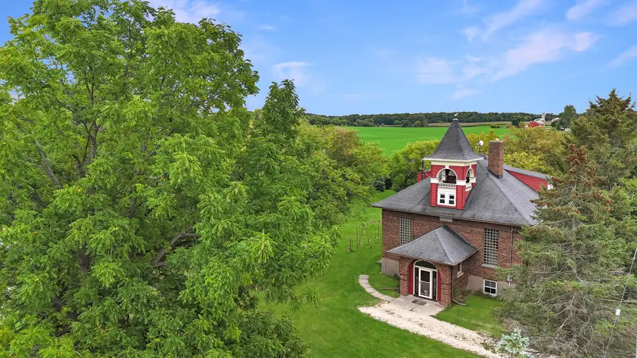 N6010 Kohler Rd, Fredonia, WI 53021 - #2