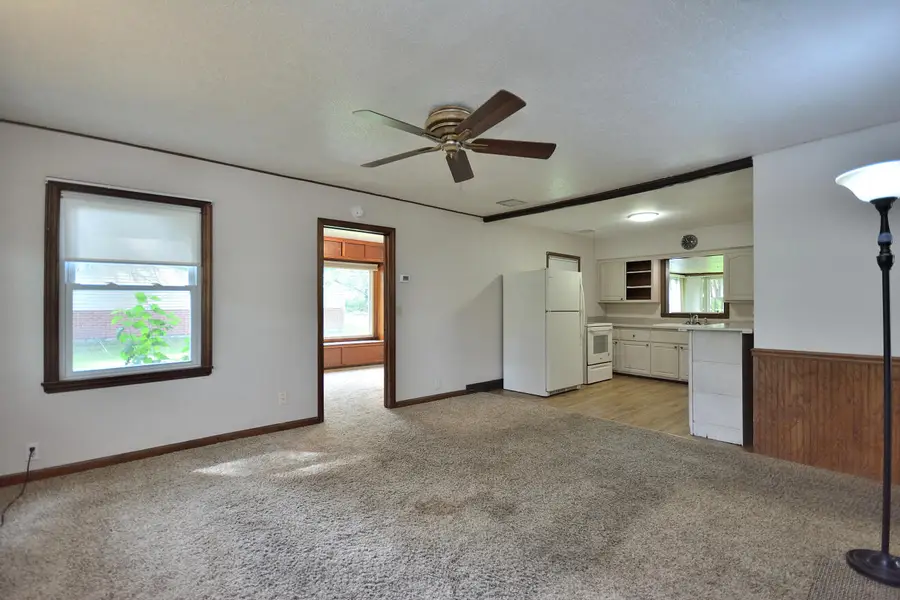 2415 N 3rd Ln, Summit, WI 53066 - #3