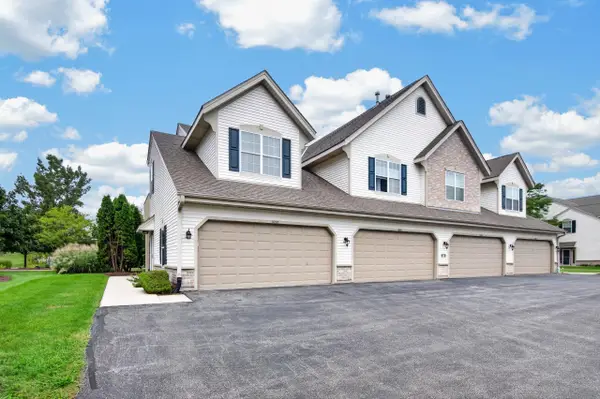 1052 Stratford Ct, Mount Pleasant, WI 53406