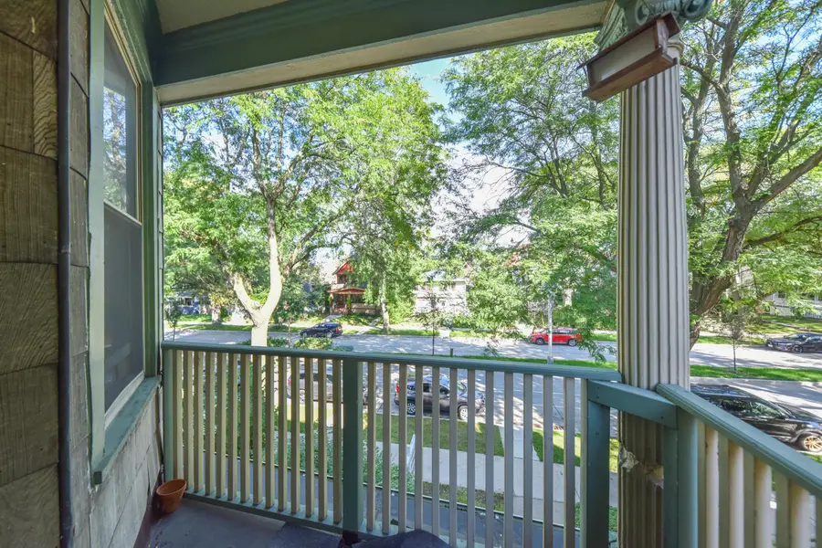 2441 N Humboldt Blvd, Milwaukee, WI 53212 - #3