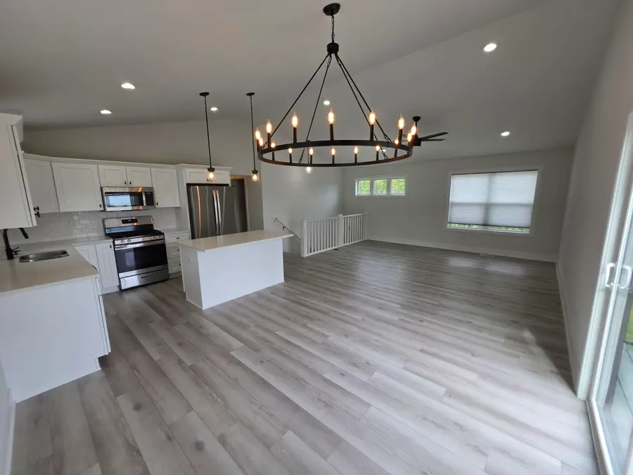 N3392 Narcissus Rd, Como, WI 53147 - #3