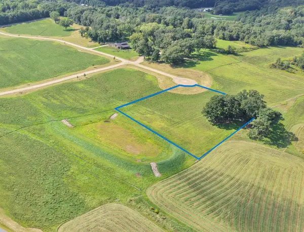 Lot 16 Dustoff Ct, Viroqua, WI 54665