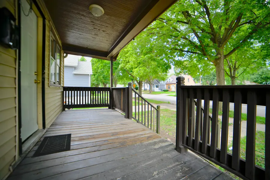 4702 N 49th St, Milwaukee, WI 53218 - #2