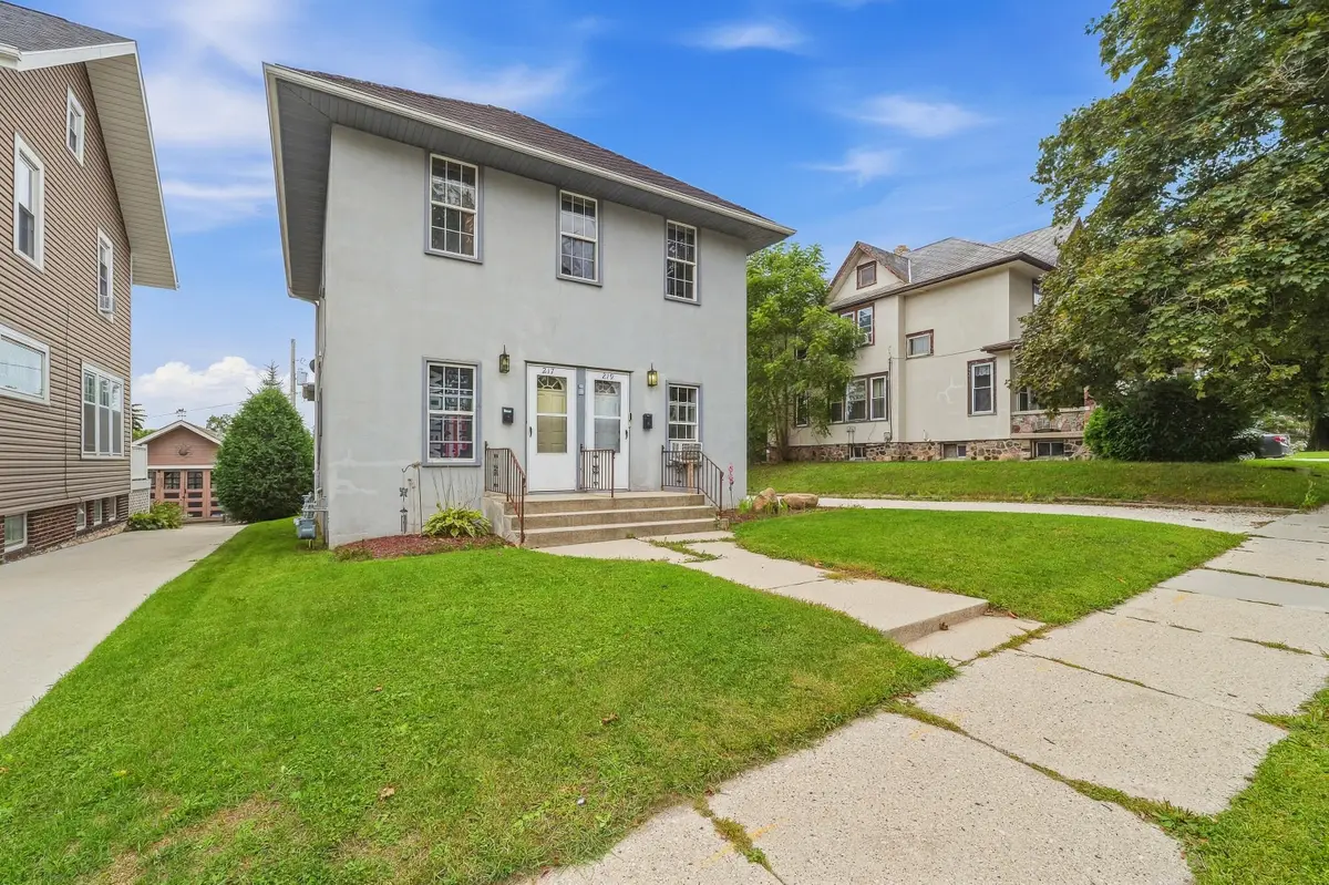 217 Leavens Ave, Sheboygan Falls, WI 53085 - #1