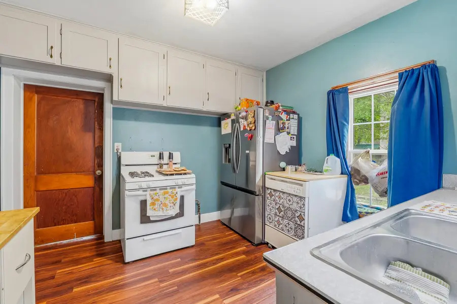 217 Leavens Ave, Sheboygan Falls, WI 53085 - #2