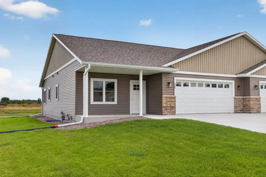 300 London Ln, Rockland, WI 54653 - #2