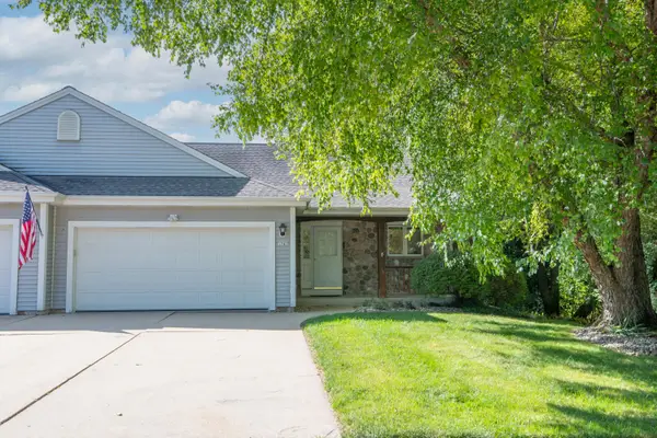 1741 Cherokee Rd, Grafton, WI 53024