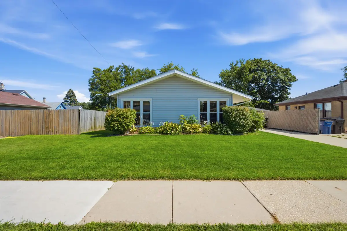 1315 Owen St, Racine, WI 53404 - #1