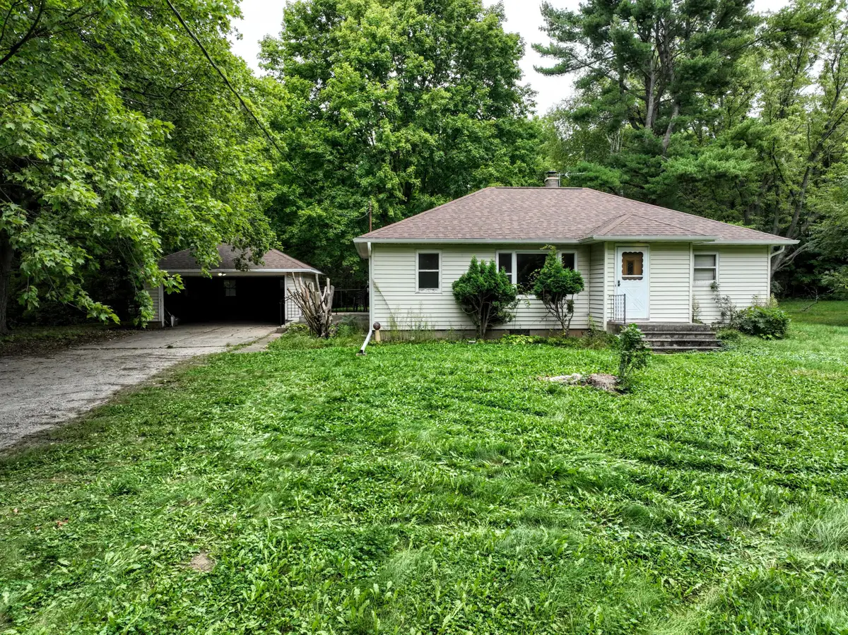 W5238 Biederman Dr, Aztalan, WI 53038 - #1