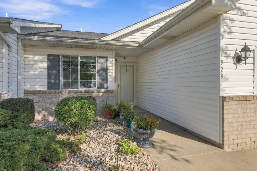 1929 27th Ave, Kenosha, WI 53140 - #2