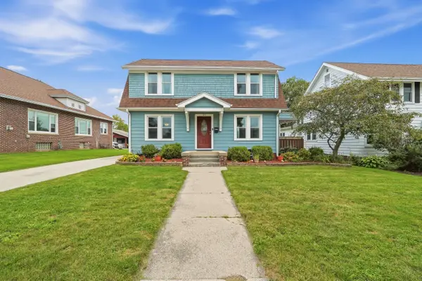 121 Hein Ave, Plymouth, WI 53073
