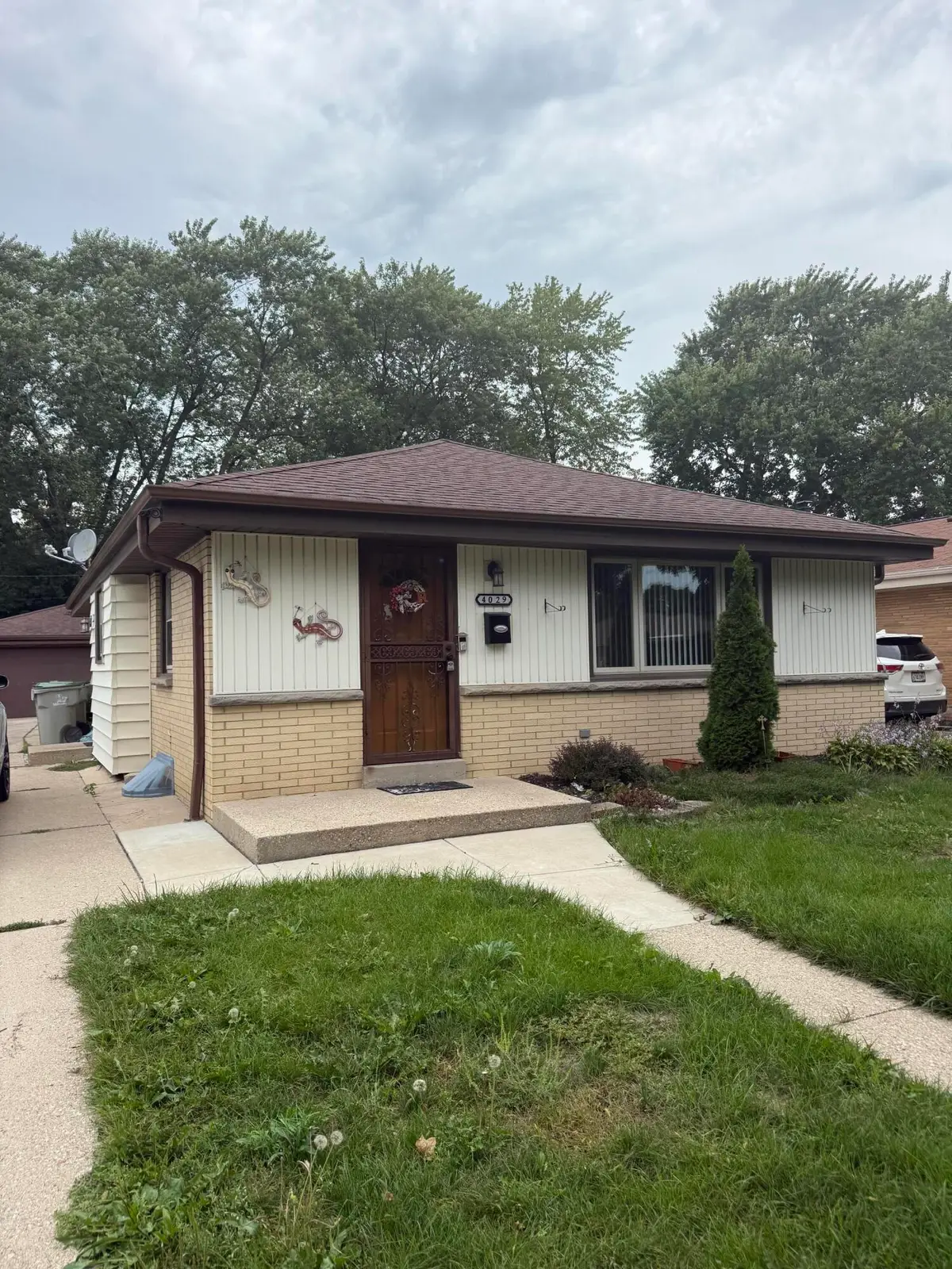 4029 N 72nd St, Milwaukee, WI 53216 - #1