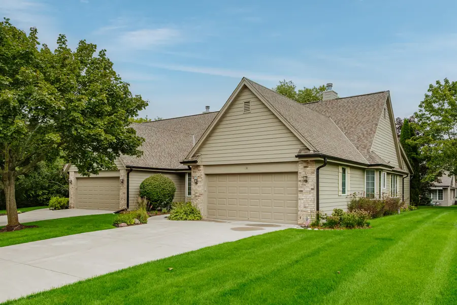 500 S Mcpride Ln, Brookfield, WI 53045 - #2