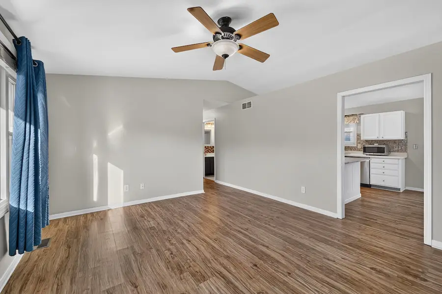 979 Rhyners Ln, Twin Lakes, WI 53181 - #2